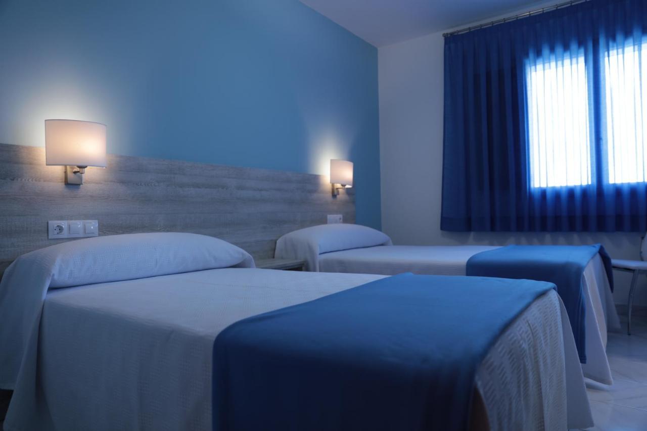 Hotel Las Catedrales Pumarín Extérieur photo